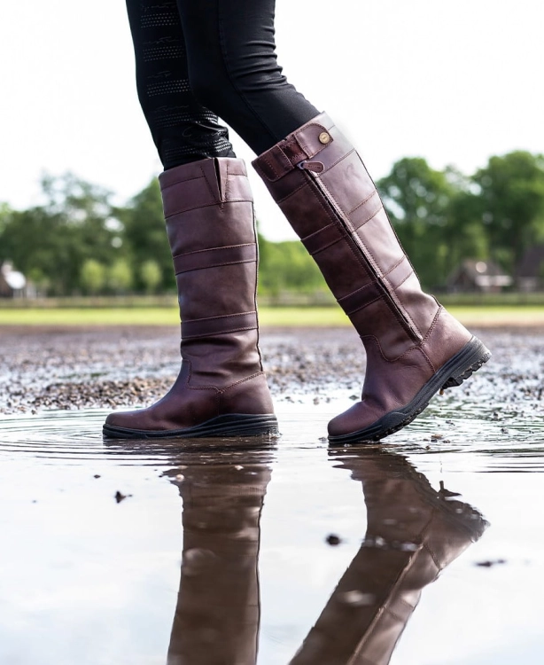 Buty stajenne wodoodporne QHP Daan w kolorze brązowym