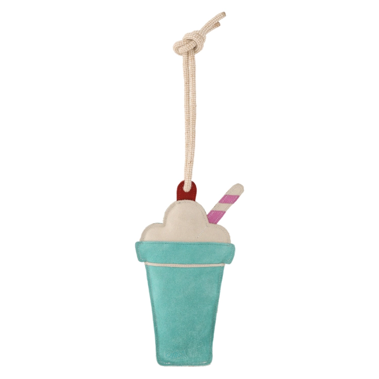 Zabawka dla konia do boksu QHP Snack Milkshake
