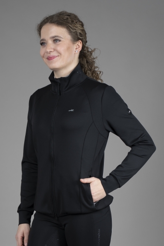 Bluza jeździecka Schockemöhle Pines w kolorze czarnym zaprezentowana przez modelkę