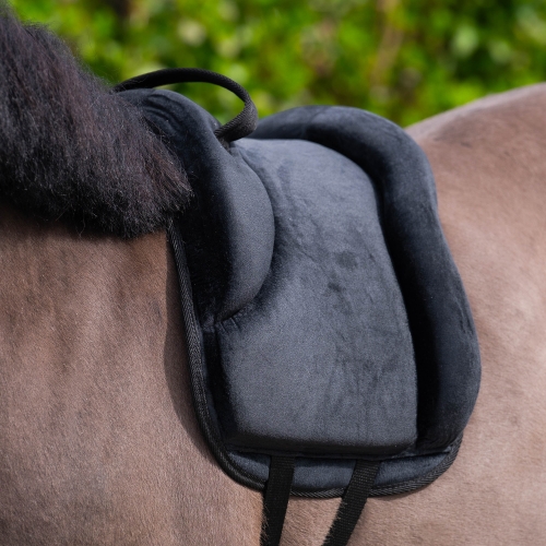 Pad do jazdy na oklep Harry's Horse Ultimate w kolorze czarnym