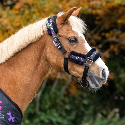 Kantar z futerkiem i uwiązem dla konia QHP Isalyn Unicorn Dream