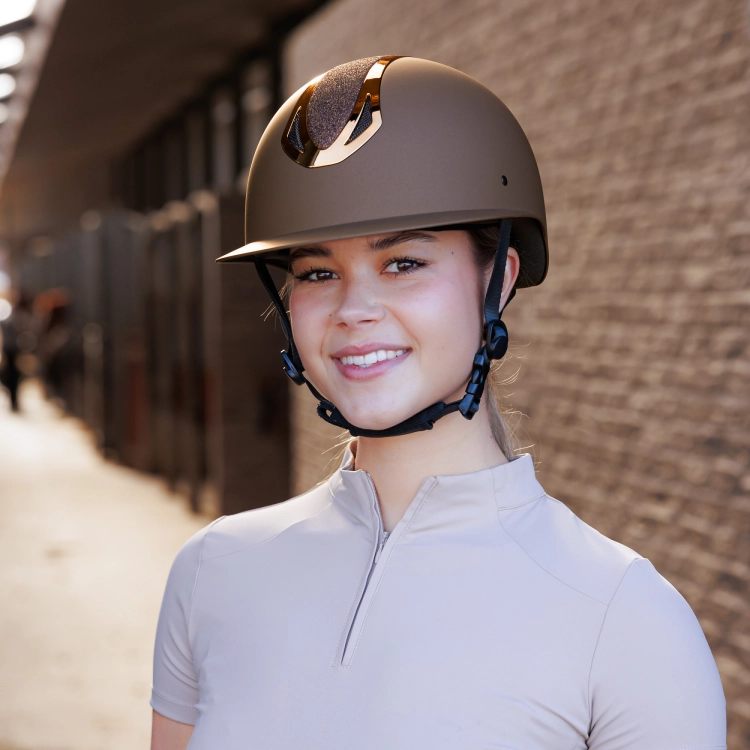 Kask jeździecki Harry's Horse PRO F1 Mat Sparkle w kolorze brown