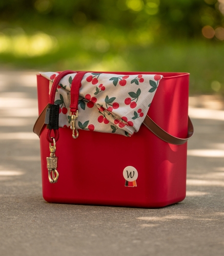 Pojemnik do stajni Waldhausen Eco Multibag 25L w kolorze cherry red