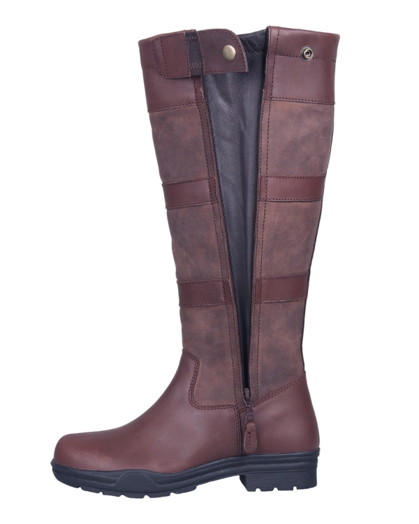 Buty stajenne skórzane QHP Daan w kolorze brązowym widoczne z boku