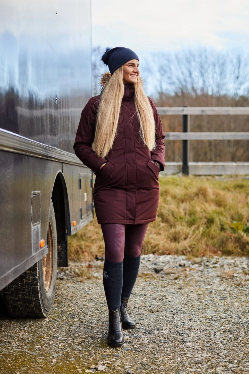 Ciepła parka jeździecka B Vertigo Gwyneth w kolorze burgundy