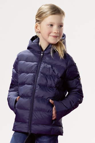 Kurtka jeździecka zimowa HKM Junior Lena zaprezentowana przez modelkę