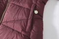 Kurtka jeździecka z kieszeniami zapinanymi na zamek Covalliero Rosegold w kolorze bordowym