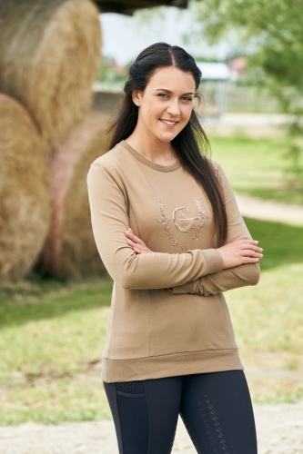 Bluza jeździecka damska Covalliero w kolorze clay zaprezentowana przez modelkę