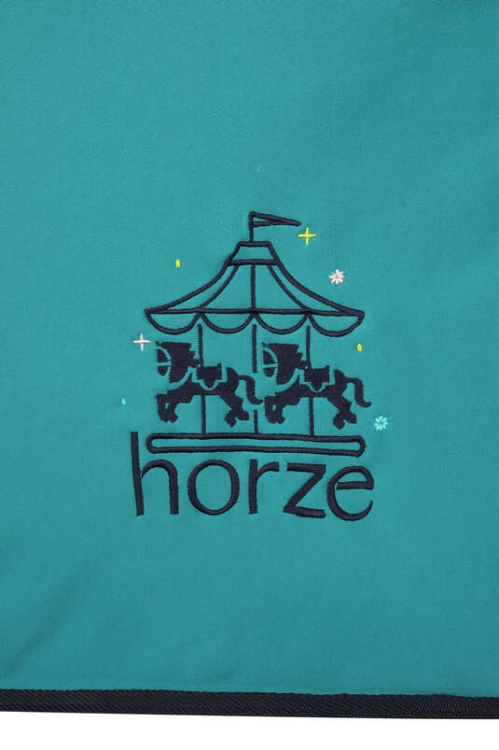 Derka polarowa dla kucyka z ozdobnym haftem w kolorze zielonym Horze Carousel