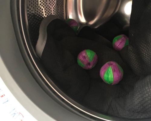 Piłki do prania wyłapujące włosy XL 6 szt QHP w pralce