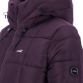 Płaszcz jeździecki Schockemohle Kyra w kolorze deep mauve - zblizenie na logo