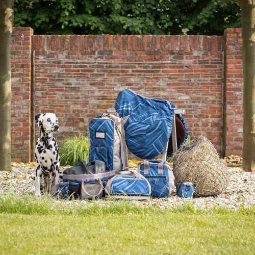 Akcesoria i sprzęt jeździecki w kolorze seashell QHP Collection SS25