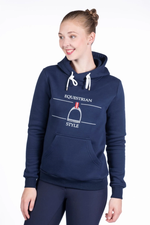 Bluza do jazdy konnej HKM Equine Sports w kolorze granatowym zaprezentowana przez modelkę  widoczna z przodu