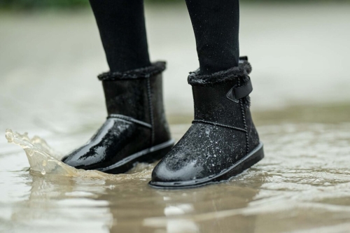Buty stajenne z futerkiem HKM Davos Legolin w kolorze czarnym
