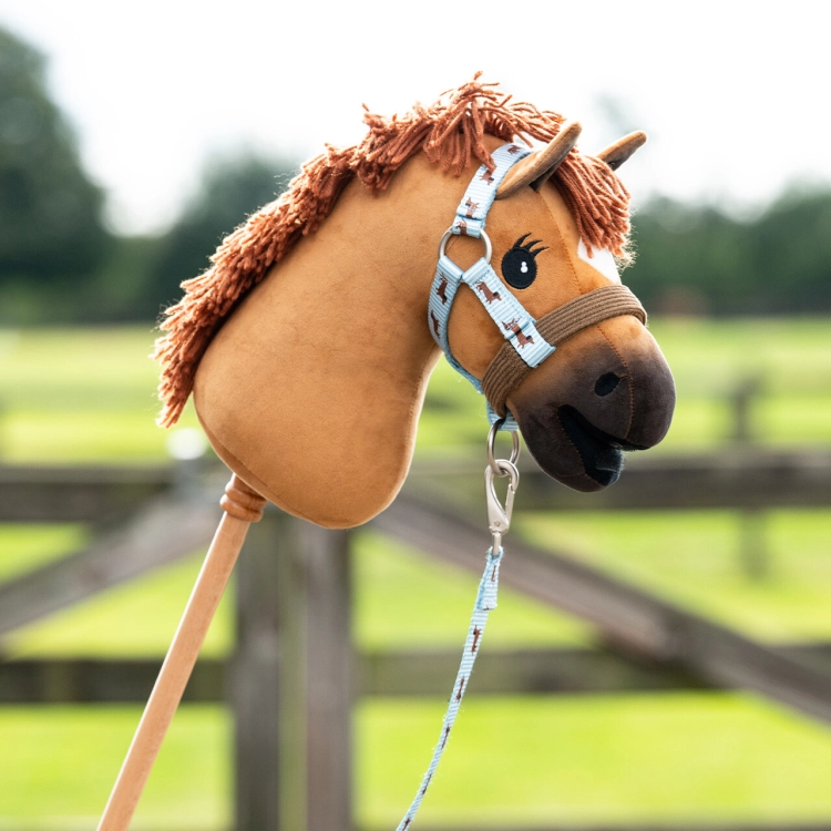 QHP konik HOBBY HORSE chestnut