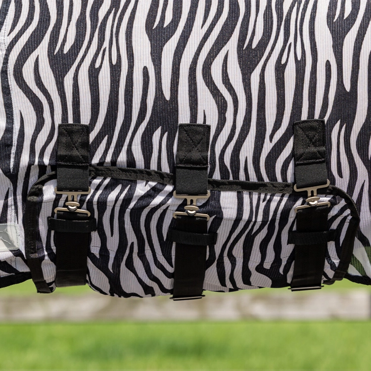 Derka przeciwko owadom z kapturem i klapą na brzuch QHP zebra na koniu