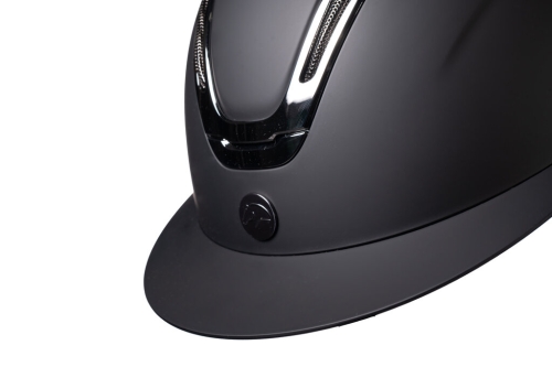 Kask do jazdy konnej HKM Kaida w kolorze czarnym ze srebrnymi akcentami