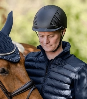 SWING kask H23 Classic black