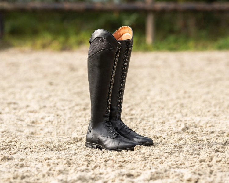 Oficerki jeździeckie damskie QHP Hailey w kolorze czarnym