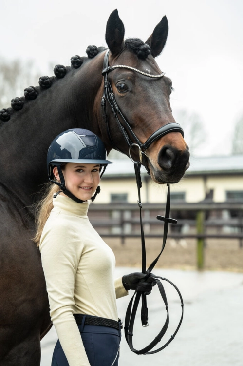 Kask jeździecki z błyszczącą skorupą HKM Diamond Shiny w kolorze granatowym